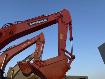 Crawler excavator DOOSAN DH220 used excavator good price for sale: picture 5