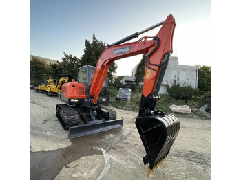 Crawler excavator DOOSAN DX60