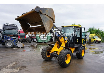 Wheel loader JCB 407