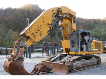 Excavator LIEBHERR R 944