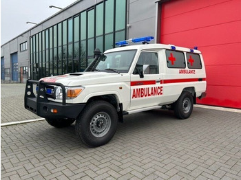 Ambulance TOYOTA