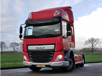 Tractor unit DAF CF 400