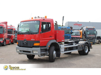 Hook lift truck MERCEDES-BENZ Atego