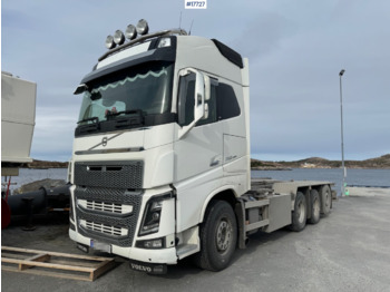 Cab chassis truck VOLVO FH16