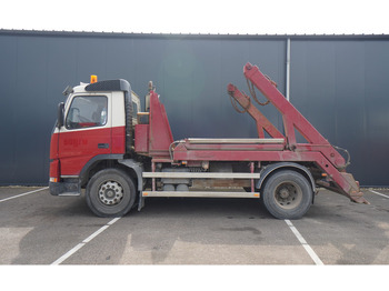 Skip loader truck VOLVO FM7