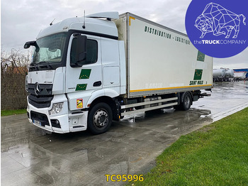 Box truck MERCEDES-BENZ Actros 1832