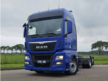 Cab chassis truck MAN TGX 26.480