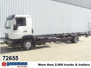 Cab chassis truck MAN