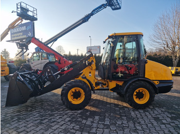 Wheel loader JCB 406