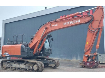 Crawler excavator Hitachi ZX 210 LC-6: picture 3