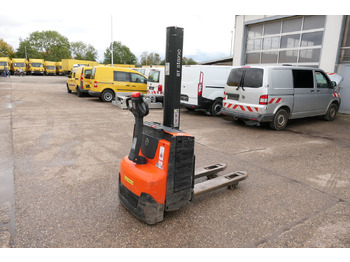 Pallet truck BT SWE 080L Batterie 20/2020: picture 2