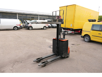 Pallet truck BT