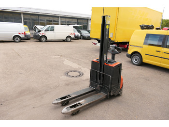 Pallet truck BT