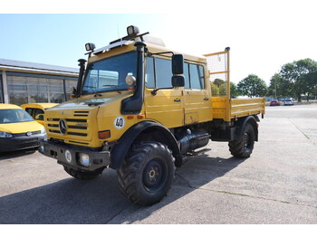 Dropside/ Flatbed truck UNIMOG