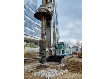 Pile driver SOILMEC