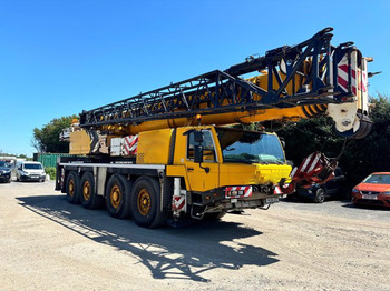 Mobile crane TADANO