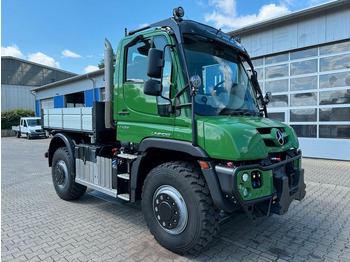 Tipper UNIMOG