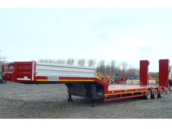 Low loader semi-trailer