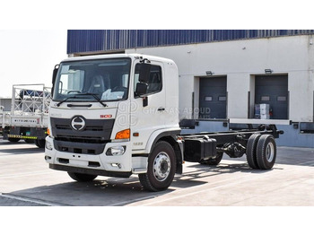 Cab chassis truck HINO