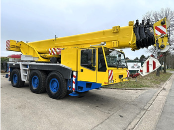 All terrain crane DEMAG