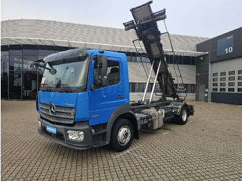 Container transporter/ Swap body truck MERCEDES-BENZ Atego 1224