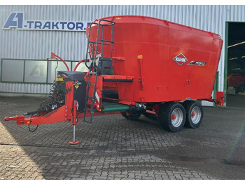 Forage mixer wagon KUHN