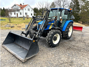 Farm tractor NEW HOLLAND T5000