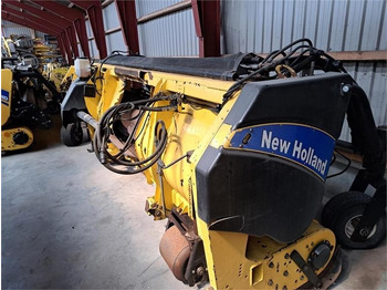 Hay and forage equipment NEW HOLLAND