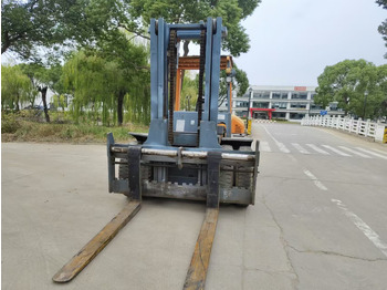 Forklift TCM FD100: picture 4 Forklift TCM FD100: picture 4