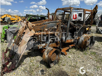 Farm tractor CASE IH JXU Maxxima