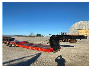 Low loader semi-trailer