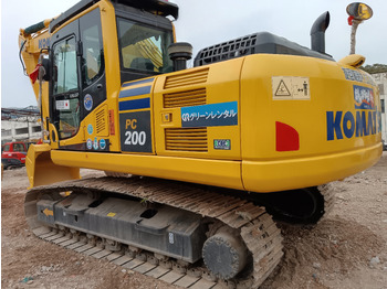 Crawler excavator KOMATSU PC200-8