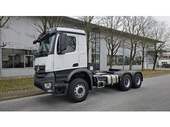 Tractor unit MERCEDES-BENZ Actros 3340