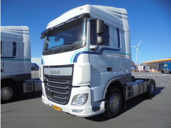 Tractor unit DAF XF 440