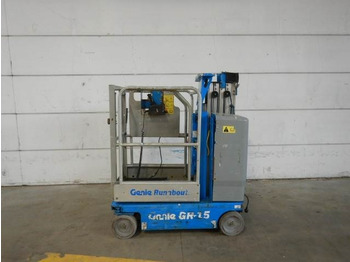 Vertical mast lift GENIE