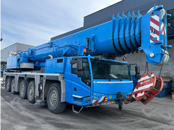 Mobile crane TADANO