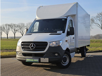 Box van MERCEDES-BENZ Sprinter 317