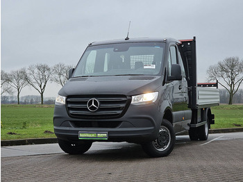 Flatbed van MERCEDES-BENZ Sprinter 516