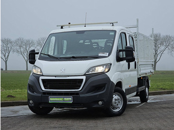 Flatbed van PEUGEOT Boxer