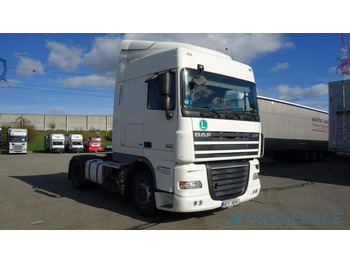 Tractor unit DAF XF 105 460