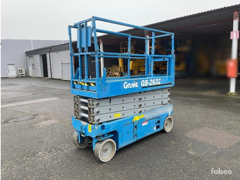 Scissor lift GENIE