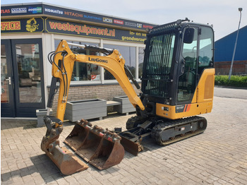 Mini excavator LIUGONG 9018F: picture 2