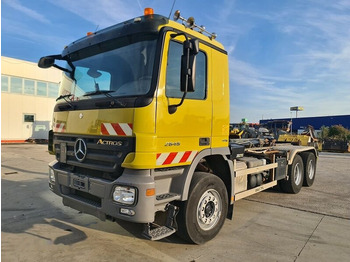 Hook lift truck MERCEDES-BENZ