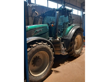 Farm tractor VALTRA T214