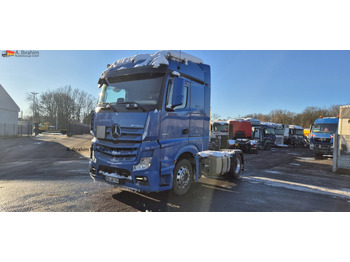 Tractor unit MERCEDES-BENZ