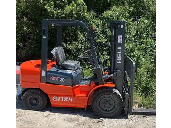 Diesel forklift HELI