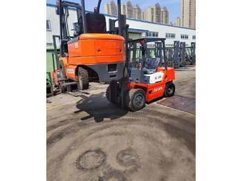 Diesel forklift HELI