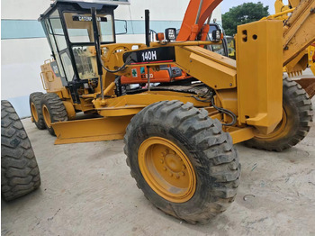 Grader CATERPILLAR 140H