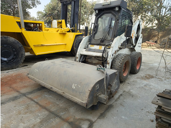 Skid steer loader BOBCAT S18