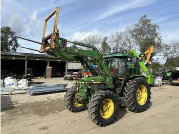 Farm tractor JOHN DEERE 2850